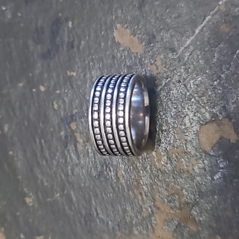 James Avery beaded ring